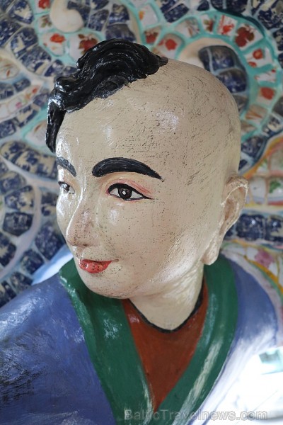 Travelnews.lv iepazīst vjetnamiesu budistu templi Linh-Phuoc-Pagode Dakotā. Atbalsta: 365 brīvdienas un Turkish Airlines Travelnews.lv iepazīst vjetnamiesu budistu templi Linh-Phuoc-Pagode Dakotā. Atbalsta: 365 brīvdienas un Turkish Airlines 249369
