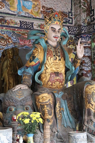 Travelnews.lv iepazīst vjetnamiesu budistu templi Linh-Phuoc-Pagode Dakotā. Atbalsta: 365 brīvdienas un Turkish Airlines Travelnews.lv iepazīst vjetnamiesu budistu templi Linh-Phuoc-Pagode Dakotā. Atbalsta: 365 brīvdienas un Turkish Airlines 249370