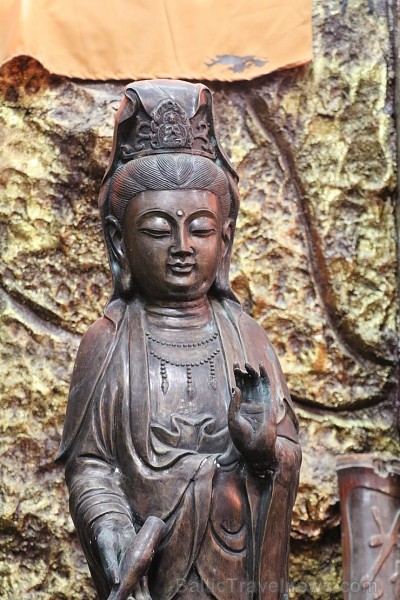 Travelnews.lv iepazīst vjetnamiesu budistu templi Linh-Phuoc-Pagode Dakotā. Atbalsta: 365 brīvdienas un Turkish Airlines Travelnews.lv iepazīst vjetnamiesu budistu templi Linh-Phuoc-Pagode Dakotā. Atbalsta: 365 brīvdienas un Turkish Airlines 249372