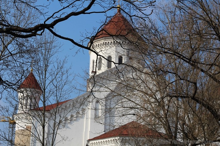 Užupes apkaime ir populāra mākslinieku vidē un ar savu bohēmisko atmosfēru tiek salīdzināta ar Monmartru Parīzē un Kristiāniju Kopenhāgenā. 1997. gada 250603