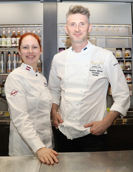 Travelnews.lv 5.04.2019 apmeklē igauņu šefpavāra Vladislava Djačuka garšīgo prezentāciju, ko organizē par godu «Bocuse d Or» Eiropas pusfinālam Tallin Travelnews.lv 5.04.2019 apmeklē igauņu šefpavāra Vladislava Djačuka garšīgo prezentāciju, ko organizē par godu «Bocuse d Or» Eiropas pusfinālam Tallin 250808