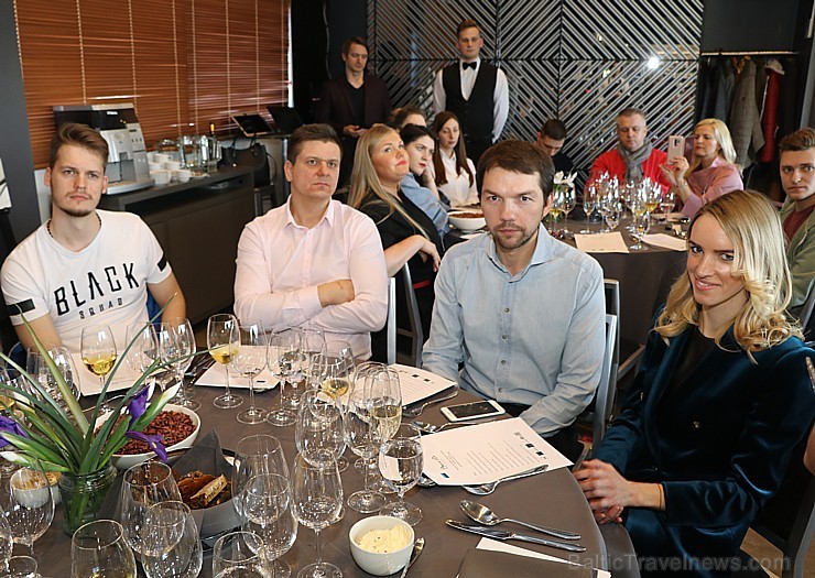 Travelnews.lv 5.04.2019 apmeklē igauņu šefpavāra Vladislava Djačuka garšīgo prezentāciju, ko organizē par godu «Bocuse d Or» Eiropas pusfinālam Tallin Travelnews.lv 5.04.2019 apmeklē igauņu šefpavāra Vladislava Djačuka garšīgo prezentāciju, ko organizē par godu «Bocuse d Or» Eiropas pusfinālam Tallin 250814