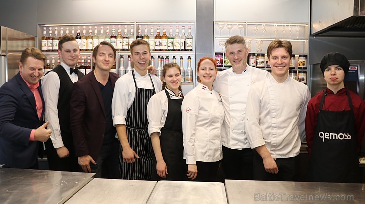 Travelnews.lv 5.04.2019 apmeklē igauņu šefpavāra Vladislava Djačuka garšīgo prezentāciju, ko organizē par godu «Bocuse d Or» Eiropas pusfinālam Tallin Travelnews.lv 5.04.2019 apmeklē igauņu šefpavāra Vladislava Djačuka garšīgo prezentāciju, ko organizē par godu «Bocuse d Or» Eiropas pusfinālam Tallin 250824