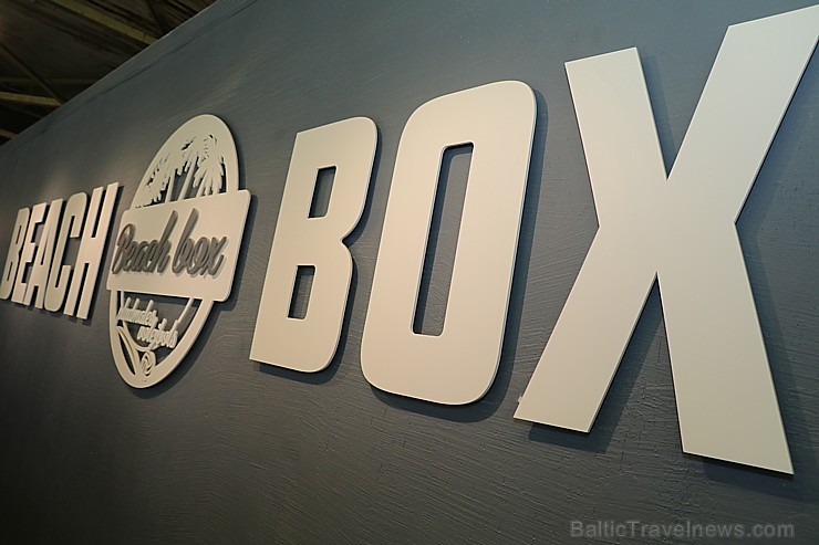 Nacionālā lidsabiedrība «airBaltic» izklaidē ceļojumu aģentus pludmales smiltīs, prezentējot Maltu Nacionālā lidsabiedrība «airBaltic» izklaidē ceļojumu aģentus pludmales smiltīs, prezentējot Maltu 250920