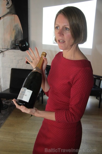 Vīna Studija degustācijas vakarā iepazīstina ar «Champagne Castelnau» šampaniešiem līdzās ar Evas Šubertas stāstu par šiem izcilajiem dzērieniem Vīna Studija degustācijas vakarā iepazīstina ar «Champagne Castelnau» šampaniešiem līdzās ar Evas Šubertas stāstu par šiem izcilajiem dzērieniem 251011
