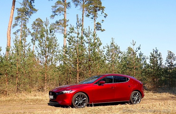 Travelnews.lv apceļo Dobeli, Īli un Rīgu ar jauno «Mazda3» 251152