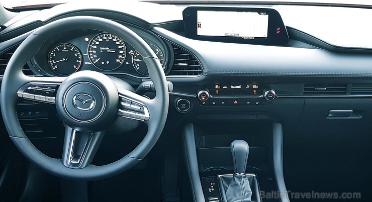 Travelnews.lv apceļo Dobeli, Īli un Rīgu ar jauno «Mazda3» 251196