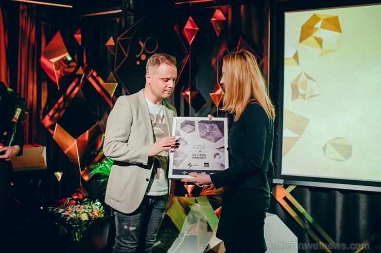 Novērtējot sešdesmit dažādus restorānus visā Latvijā, ārvalstu ekspertu žūrija noteikusi 30 labākos restorānus Latvijā 2019. gadā Novērtējot sešdesmit dažādus restorānus visā Latvijā, ārvalstu ekspertu žūrija noteikusi 30 labākos restorānus Latvijā 2019. gadā 251679