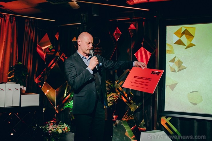 Novērtējot sešdesmit dažādus restorānus visā Latvijā, ārvalstu ekspertu žūrija noteikusi 30 labākos restorānus Latvijā 2019. gadā Novērtējot sešdesmit dažādus restorānus visā Latvijā, ārvalstu ekspertu žūrija noteikusi 30 labākos restorānus Latvijā 2019. gadā 251682