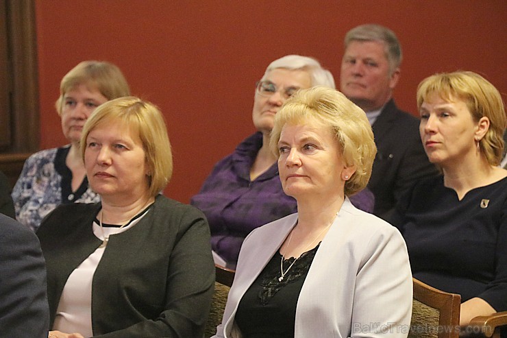 Travelnews.lv apmeklē Latvijas Republikas Saeimu, kur pirmo reizi svin Latgales kongresa dienu 252341