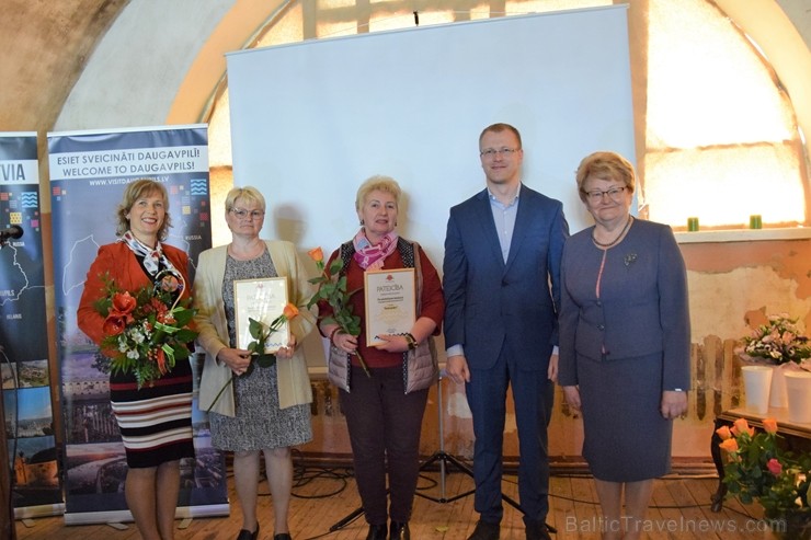 Daugavpils cietoksnī tika svinīgi atklāta Daugavpils pilsētas un novada jaunā 2019. gada tūrisma sezona. Pasākumā piedalījās pilsētas un novada tūrism Daugavpils cietoksnī tika svinīgi atklāta Daugavpils pilsētas un novada jaunā 2019. gada tūrisma sezona. Pasākumā piedalījās pilsētas un novada tūrism 252468