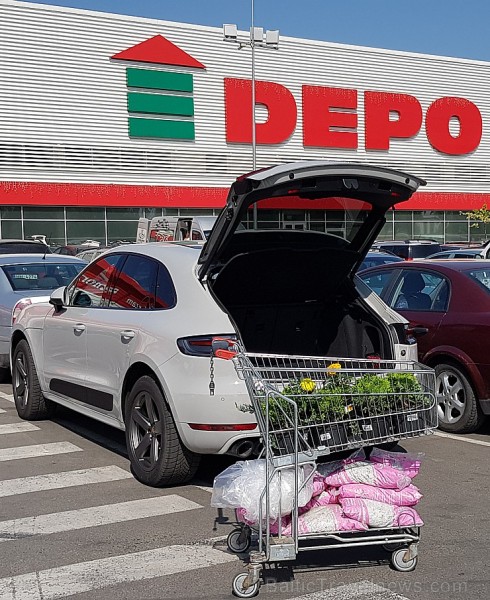 Travelnews.lv apceļo Latgali un Sēliju ar jauno «Porsche Macan» 252660