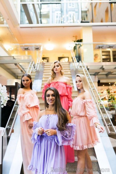 Modeles izvēlējās dažādas telpas un fonus. AVALON HOTEL & Conferences telpu daudzveidība, jo īpaši iepriecināja pasākuma teju tūkstoti pasākuma sekotā Modeles izvēlējās dažādas telpas un fonus. AVALON HOTEL & Conferences telpu daudzveidība, jo īpaši iepriecināja pasākuma teju tūkstoti pasākuma sekotā 252727