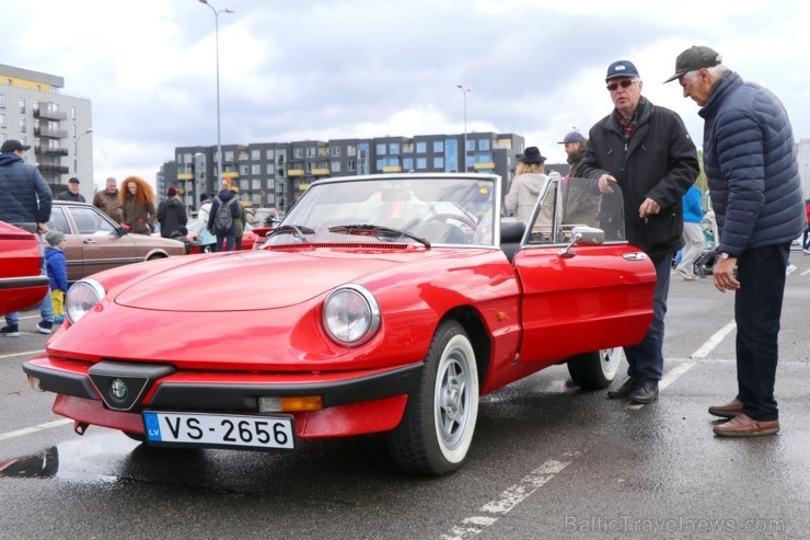 Latvijas Antīko automobiļu kluba «Youngtimer Rally» sekcija rīkoja 5.05.2019 «Youngtimer Cars&Coffee 2019» salidojumu Latvijas Antīko automobiļu kluba «Youngtimer Rally» sekcija rīkoja 5.05.2019 «Youngtimer Cars&Coffee 2019» salidojumu 253057