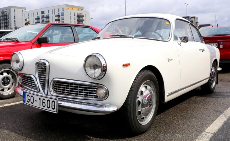 Latvijas Antīko automobiļu kluba «Youngtimer Rally» sekcija rīkoja 5.05.2019 «Youngtimer Cars&Coffee 2019» salidojumu Latvijas Antīko automobiļu kluba «Youngtimer Rally» sekcija rīkoja 5.05.2019 «Youngtimer Cars&Coffee 2019» salidojumu 253061