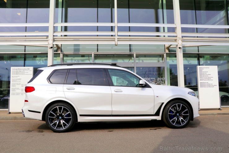 Latvijā prezentē 11.05.2019 pirmo luksus klases apvidus automobili «BMW X7» 253706