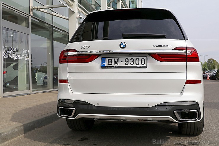 Latvijā prezentē 11.05.2019 pirmo luksus klases apvidus automobili «BMW X7» 253707