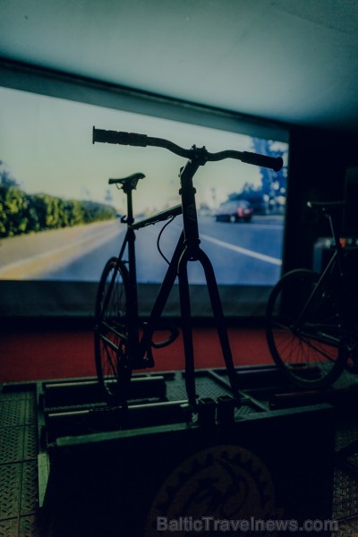 Ar dejām lietū, mīšanos pa sauli un dokumentālo filmu skatīšanos Valmierā aizvadīts neparasts nedēļas nogales piedzīvojums - festivāls Kino Pedālis Ar dejām lietū, mīšanos pa sauli un dokumentālo filmu skatīšanos Valmierā aizvadīts neparasts nedēļas nogales piedzīvojums - festivāls Kino Pedālis 253822