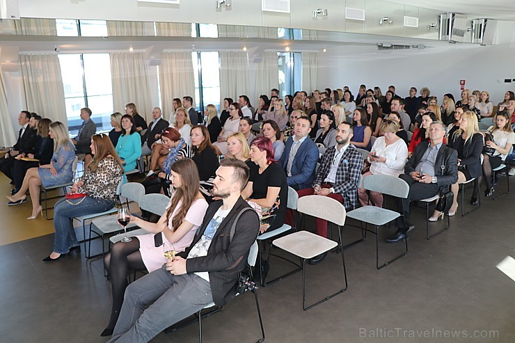 Oficiāli 16.05.2019 tiek atklāta viena no skaistākajām Rīgas 4 zvaigžņu viesnīcām - «Wellton Riverside SPA Hotel» Oficiāli 16.05.2019 tiek atklāta viena no skaistākajām Rīgas 4 zvaigžņu viesnīcām - «Wellton Riverside SPA Hotel» 254093