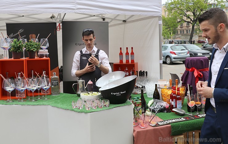 Rīgas 4 zvaigžņu viesnīca «Mercure Riga Centre» 17.05.2019 ar bagātīgu mielastu atzīmē 5 gadu jubileju Rīgas 4 zvaigžņu viesnīca «Mercure Riga Centre» 17.05.2019 ar bagātīgu mielastu atzīmē 5 gadu jubileju 254225