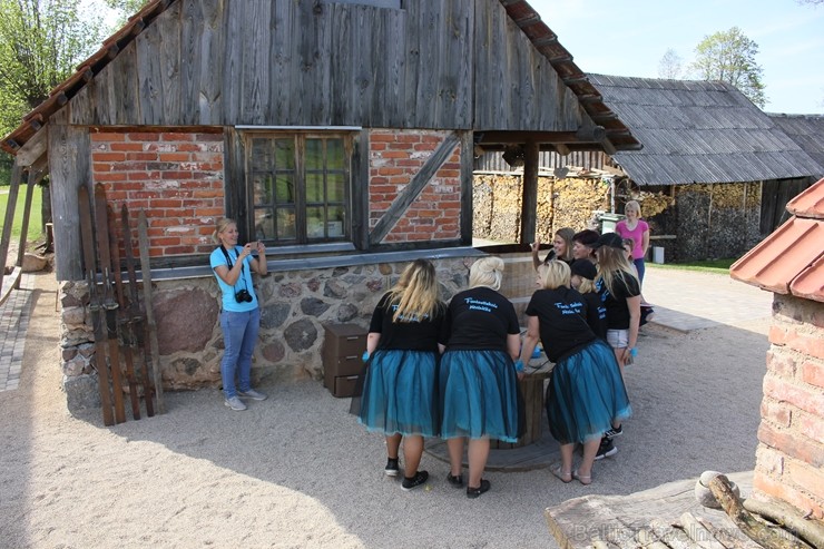 Rallija laikā ceļa posma P 37 apkārtnē tika apskatīti 25 tūrisma objekti. Šogad cīņā par galvenajām balvām devās 151 komanda ar vairāk nekā 670 dalībn 254288