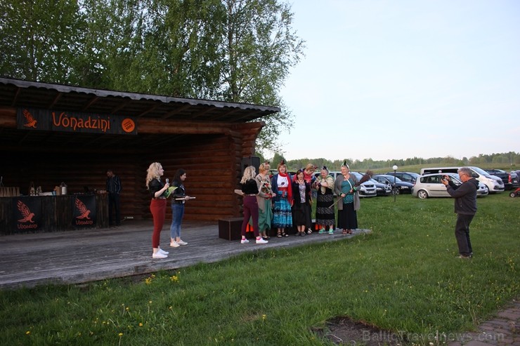 Rallija laikā ceļa posma P 37 apkārtnē tika apskatīti 25 tūrisma objekti. Šogad cīņā par galvenajām balvām devās 151 komanda ar vairāk nekā 670 dalībn Rallija laikā ceļa posma P 37 apkārtnē tika apskatīti 25 tūrisma objekti. Šogad cīņā par galvenajām balvām devās 151 komanda ar vairāk nekā 670 dalībn 254294