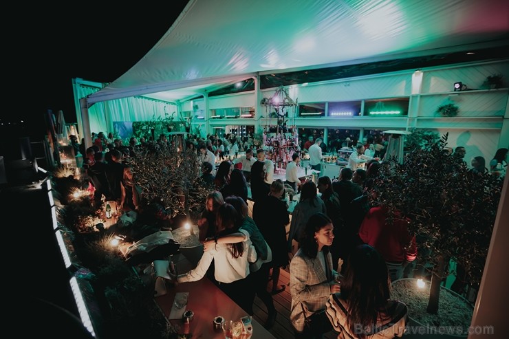 Restorānā Aqua Luna restaurant & bar ar karstasinīgu ballīti atklāj vasaras sezonu 254426