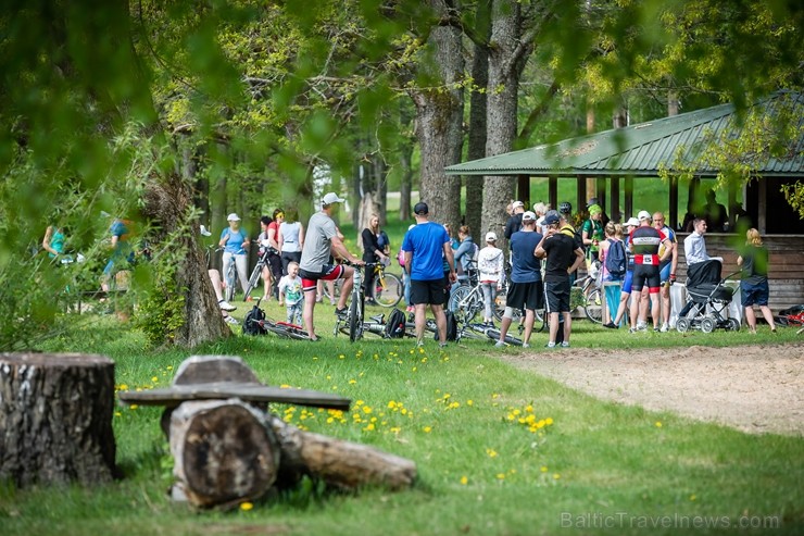 Smiltenes novada TIC atzīmē aktīvā tūrisma sezonas atklāšanu ar vasarīgu velobraucienu Smiltenes novada TIC atzīmē aktīvā tūrisma sezonas atklāšanu ar vasarīgu velobraucienu