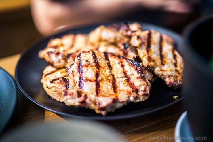 Pavadi neaizmirstamu laiku kopā ar draugiem vai ģimeni gardākajā vakara grill-brančā skaistākajā Pierīgas terasē Hotel Baltvilla, kuru atklās 24.05.20 Pavadi neaizmirstamu laiku kopā ar draugiem vai ģimeni gardākajā vakara grill-brančā skaistākajā Pierīgas terasē Hotel Baltvilla, kuru atklās 24.05.20 254642