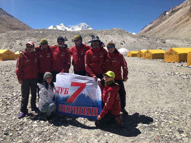 Tūroperatora Alida Tūrs valdes priekšsēdētājs Arno Ter-Saakovs piepildījis savu sapni un sasniedzis pasaules augstāko virsotni Everestu Tūroperatora Alida Tūrs valdes priekšsēdētājs Arno Ter-Saakovs piepildījis savu sapni un sasniedzis pasaules augstāko virsotni Everestu 254649