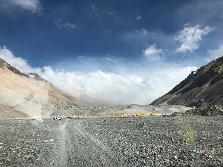Tūroperatora Alida Tūrs valdes priekšsēdētājs Arno Ter-Saakovs piepildījis savu sapni un sasniedzis pasaules augstāko virsotni Everestu Tūroperatora Alida Tūrs valdes priekšsēdētājs Arno Ter-Saakovs piepildījis savu sapni un sasniedzis pasaules augstāko virsotni Everestu 254652