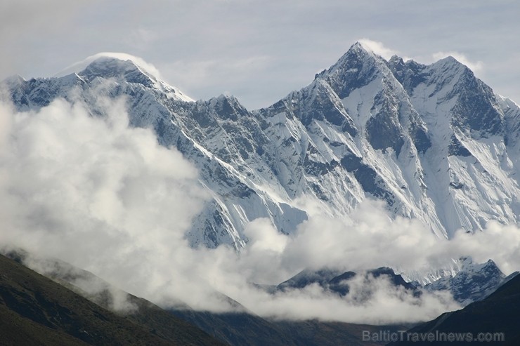 Tūroperatora Alida Tūrs valdes priekšsēdētājs Arno Ter-Saakovs piepildījis savu sapni un sasniedzis pasaules augstāko virsotni Everestu Tūroperatora Alida Tūrs valdes priekšsēdētājs Arno Ter-Saakovs piepildījis savu sapni un sasniedzis pasaules augstāko virsotni Everestu 254654