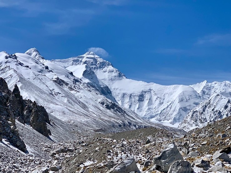 Tūroperatora Alida Tūrs valdes priekšsēdētājs Arno Ter-Saakovs piepildījis savu sapni un sasniedzis pasaules augstāko virsotni Everestu Tūroperatora Alida Tūrs valdes priekšsēdētājs Arno Ter-Saakovs piepildījis savu sapni un sasniedzis pasaules augstāko virsotni Everestu 254656