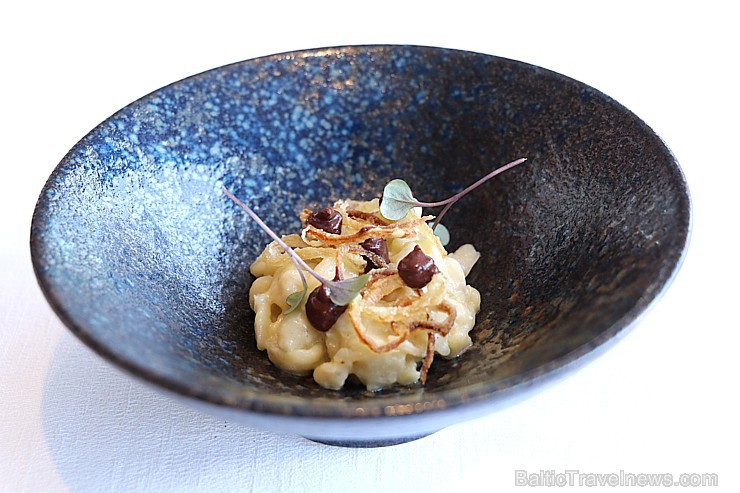 «Schwarzreiter» garša no Michelin pavāres Maike Menzel ir baudāma 2 dienas Rīgā - restorānā «Stage22» «Schwarzreiter» garša no Michelin pavāres Maike Menzel ir baudāma 2 dienas Rīgā - restorānā «Stage22» 254667