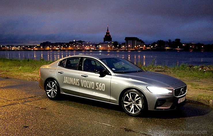 Travelnews.lv apceļo Latgali ar jauno un 250 zirgspēku «Volvo S60 R-desing T5 FWD» 255113