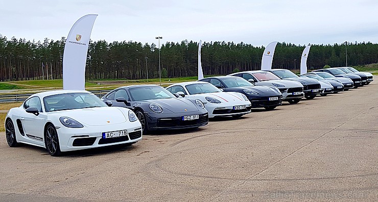 Travelnews.lv piedalās «Porsche Road Tour 2019» un izbauda 10 spēkratu spējas dažādos apstākļos 255612