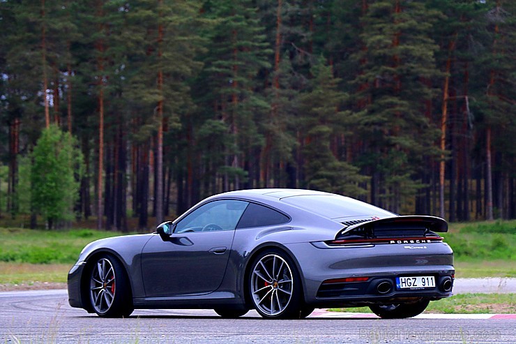 Travelnews.lv piedalās «Porsche Road Tour 2019» un izbauda 10 spēkratu spējas dažādos apstākļos 255634