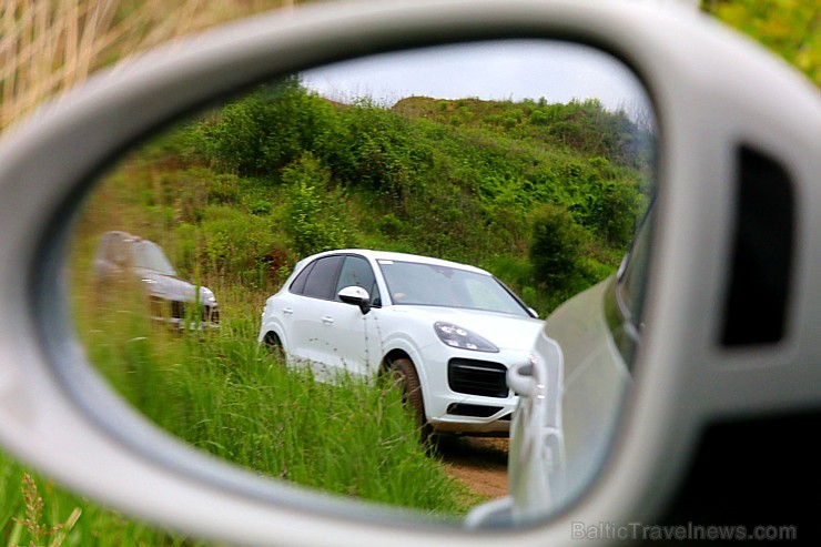 Travelnews.lv piedalās «Porsche Road Tour 2019» un izbauda 10 spēkratu spējas dažādos apstākļos 255647
