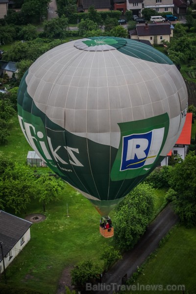 Visu Siguldas pilsētas svētku garumā siguldieši un pilsētas viesi baudīja krāšņu mākoņu kuģu rīta un vakara lidojumus Visu Siguldas pilsētas svētku garumā siguldieši un pilsētas viesi baudīja krāšņu mākoņu kuģu rīta un vakara lidojumus 255768