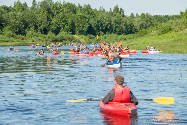 Aizsargājamo ainavu apvidū Augšdaugava notika pasākums Lielais plosts 2019, kas aktīvās atpūtas cienītāju vidū jau ir kļuvis iecienīts un tuvs Aizsargājamo ainavu apvidū Augšdaugava notika pasākums Lielais plosts 2019, kas aktīvās atpūtas cienītāju vidū jau ir kļuvis iecienīts un tuvs 255910