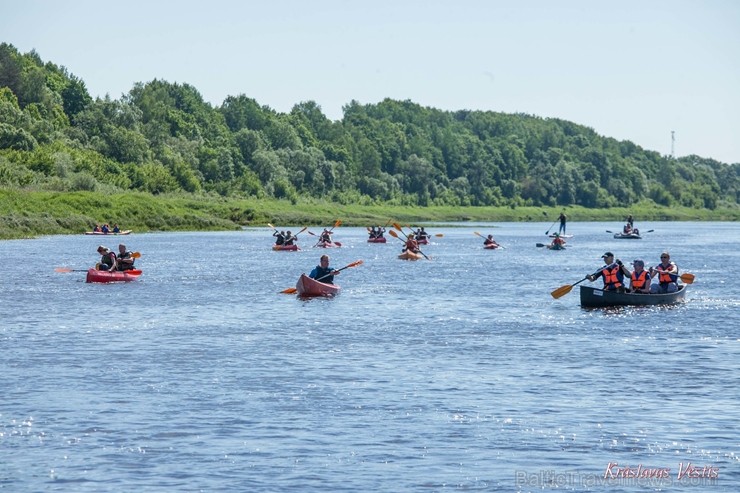 Aizsargājamo ainavu apvidū Augšdaugava notika pasākums Lielais plosts 2019, kas aktīvās atpūtas cienītāju vidū jau ir kļuvis iecienīts un tuvs Aizsargājamo ainavu apvidū Augšdaugava notika pasākums Lielais plosts 2019, kas aktīvās atpūtas cienītāju vidū jau ir kļuvis iecienīts un tuvs 255918