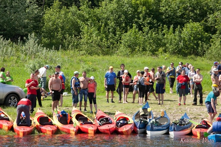 Aizsargājamo ainavu apvidū Augšdaugava notika pasākums Lielais plosts 2019, kas aktīvās atpūtas cienītāju vidū jau ir kļuvis iecienīts un tuvs Aizsargājamo ainavu apvidū Augšdaugava notika pasākums Lielais plosts 2019, kas aktīvās atpūtas cienītāju vidū jau ir kļuvis iecienīts un tuvs 255919