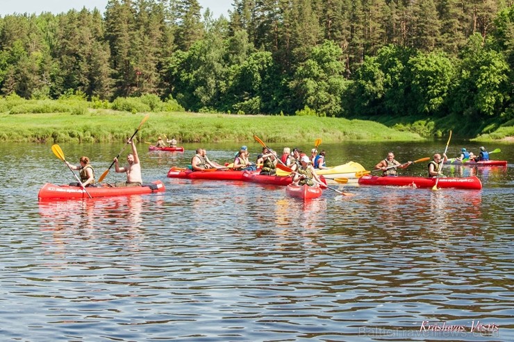 Aizsargājamo ainavu apvidū Augšdaugava notika pasākums Lielais plosts 2019, kas aktīvās atpūtas cienītāju vidū jau ir kļuvis iecienīts un tuvs Aizsargājamo ainavu apvidū Augšdaugava notika pasākums Lielais plosts 2019, kas aktīvās atpūtas cienītāju vidū jau ir kļuvis iecienīts un tuvs 255939