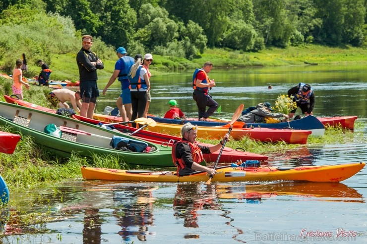 Aizsargājamo ainavu apvidū Augšdaugava notika pasākums Lielais plosts 2019, kas aktīvās atpūtas cienītāju vidū jau ir kļuvis iecienīts un tuvs Aizsargājamo ainavu apvidū Augšdaugava notika pasākums Lielais plosts 2019, kas aktīvās atpūtas cienītāju vidū jau ir kļuvis iecienīts un tuvs 255956