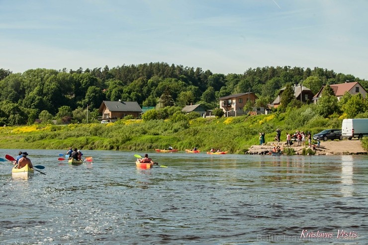 Aizsargājamo ainavu apvidū Augšdaugava notika pasākums Lielais plosts 2019, kas aktīvās atpūtas cienītāju vidū jau ir kļuvis iecienīts un tuvs Aizsargājamo ainavu apvidū Augšdaugava notika pasākums Lielais plosts 2019, kas aktīvās atpūtas cienītāju vidū jau ir kļuvis iecienīts un tuvs 255960