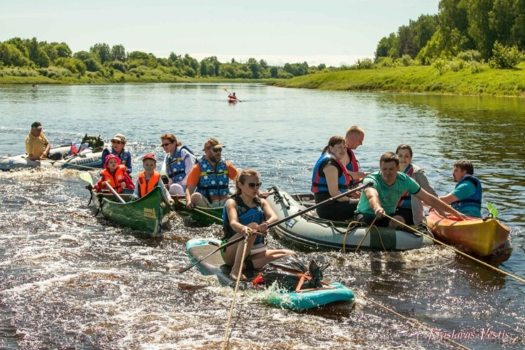 Aizsargājamo ainavu apvidū Augšdaugava notika pasākums Lielais plosts 2019, kas aktīvās atpūtas cienītāju vidū jau ir kļuvis iecienīts un tuvs Aizsargājamo ainavu apvidū Augšdaugava notika pasākums Lielais plosts 2019, kas aktīvās atpūtas cienītāju vidū jau ir kļuvis iecienīts un tuvs 255966