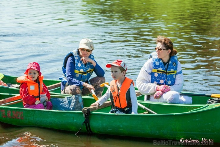 Aizsargājamo ainavu apvidū Augšdaugava notika pasākums Lielais plosts 2019, kas aktīvās atpūtas cienītāju vidū jau ir kļuvis iecienīts un tuvs Aizsargājamo ainavu apvidū Augšdaugava notika pasākums Lielais plosts 2019, kas aktīvās atpūtas cienītāju vidū jau ir kļuvis iecienīts un tuvs 255967