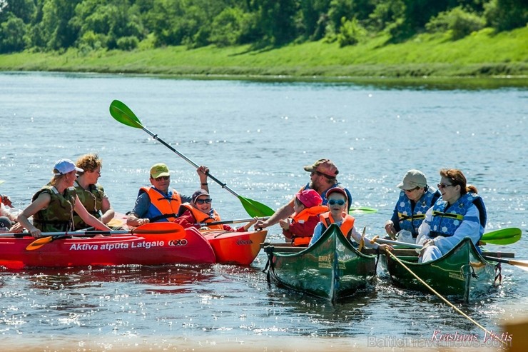 Aizsargājamo ainavu apvidū Augšdaugava notika pasākums Lielais plosts 2019, kas aktīvās atpūtas cienītāju vidū jau ir kļuvis iecienīts un tuvs Aizsargājamo ainavu apvidū Augšdaugava notika pasākums Lielais plosts 2019, kas aktīvās atpūtas cienītāju vidū jau ir kļuvis iecienīts un tuvs 255971