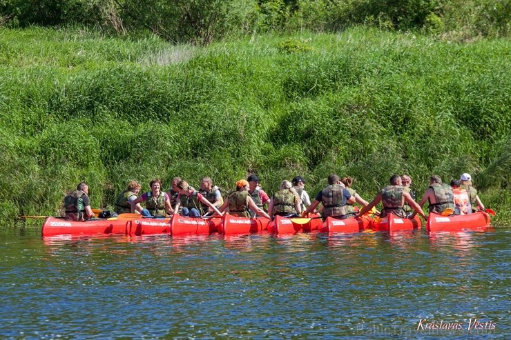 Aizsargājamo ainavu apvidū Augšdaugava notika pasākums Lielais plosts 2019, kas aktīvās atpūtas cienītāju vidū jau ir kļuvis iecienīts un tuvs Aizsargājamo ainavu apvidū Augšdaugava notika pasākums Lielais plosts 2019, kas aktīvās atpūtas cienītāju vidū jau ir kļuvis iecienīts un tuvs 255980