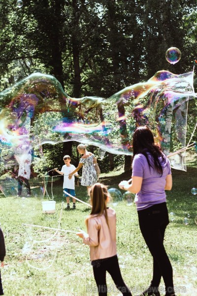 Preiļu novada Jasmuižas parkā pirmo reizi tika rīkots ekofestivāls Preiļu novada Jasmuižas parkā pirmo reizi tika rīkots ekofestivāls